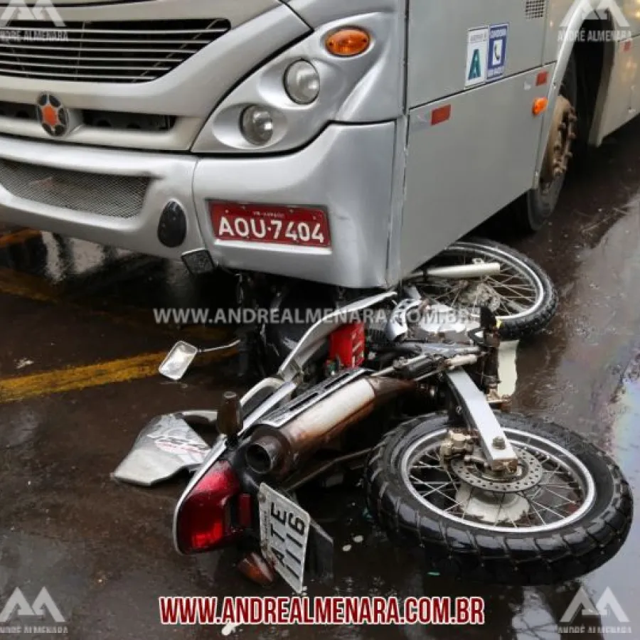 Motociclista fica ferido em acidente no centro de Maringá