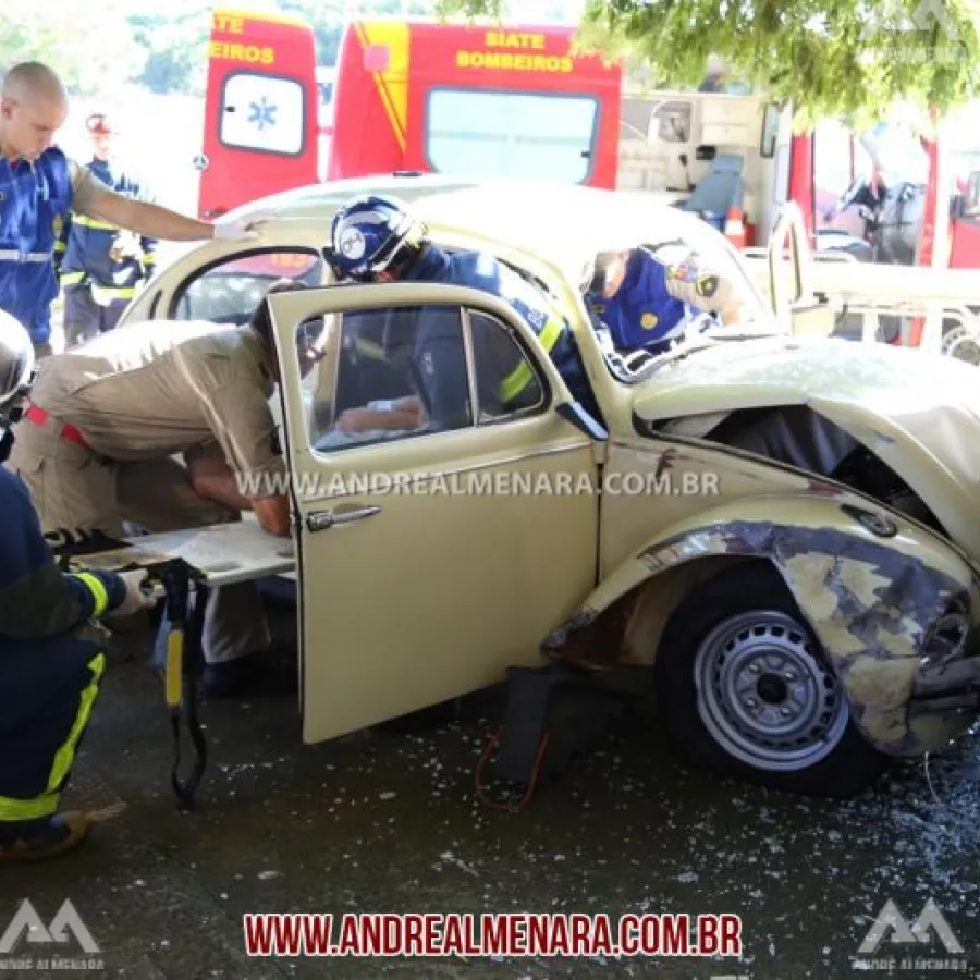Motorista fica ferido em acidente no Jardim San Remo em Maringá