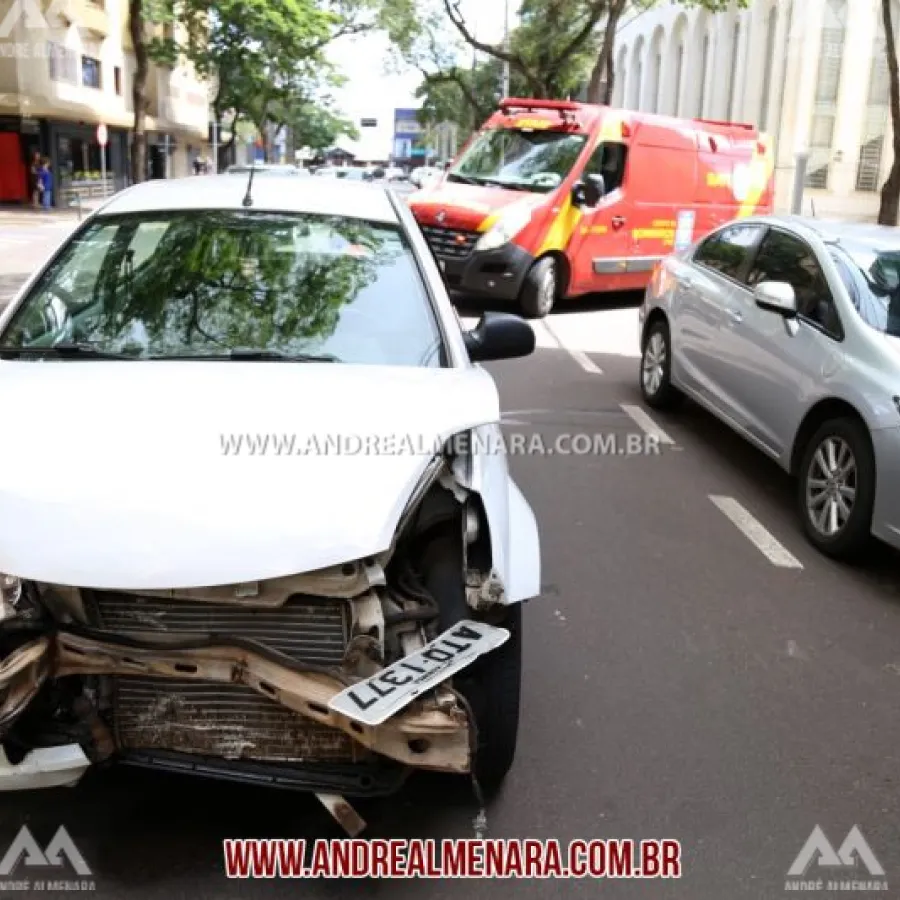 Mulher se fere em acidente no centro de Maringá