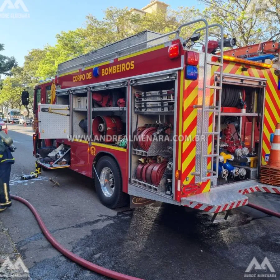 Incêndio atinge loja Rio Náutica de Maringá