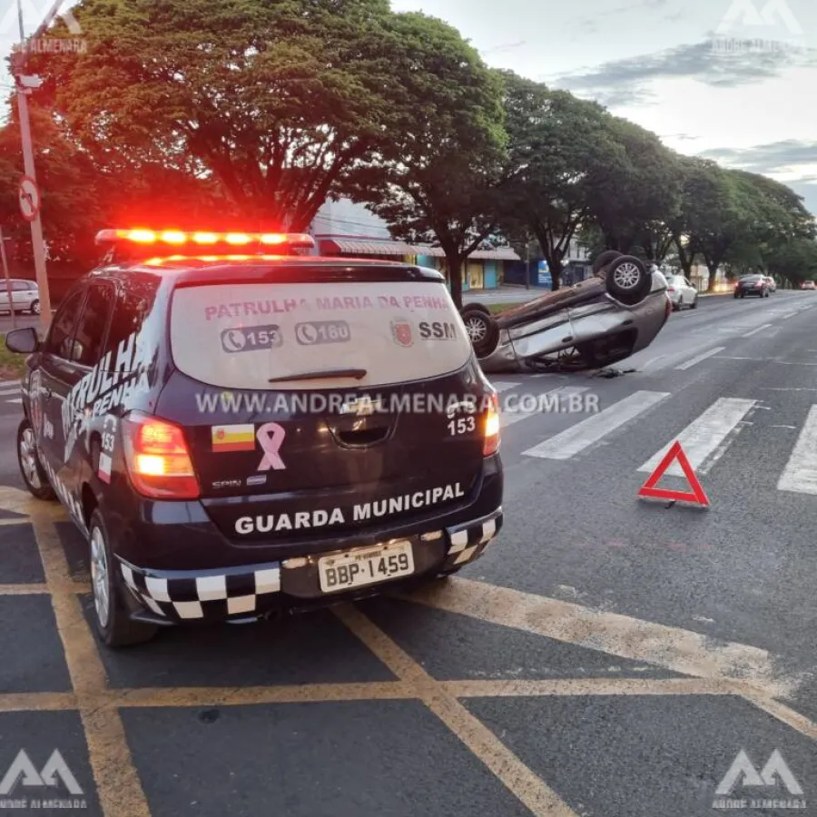 Mulher fica ferida em acidente na Avenida Colombo em Maringá