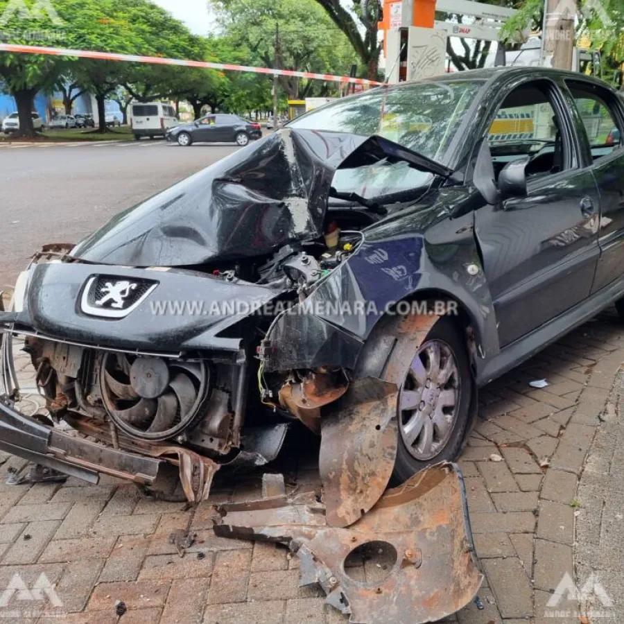 Motorista que sofreu acidente na Avenida Laguna está em coma na UTI