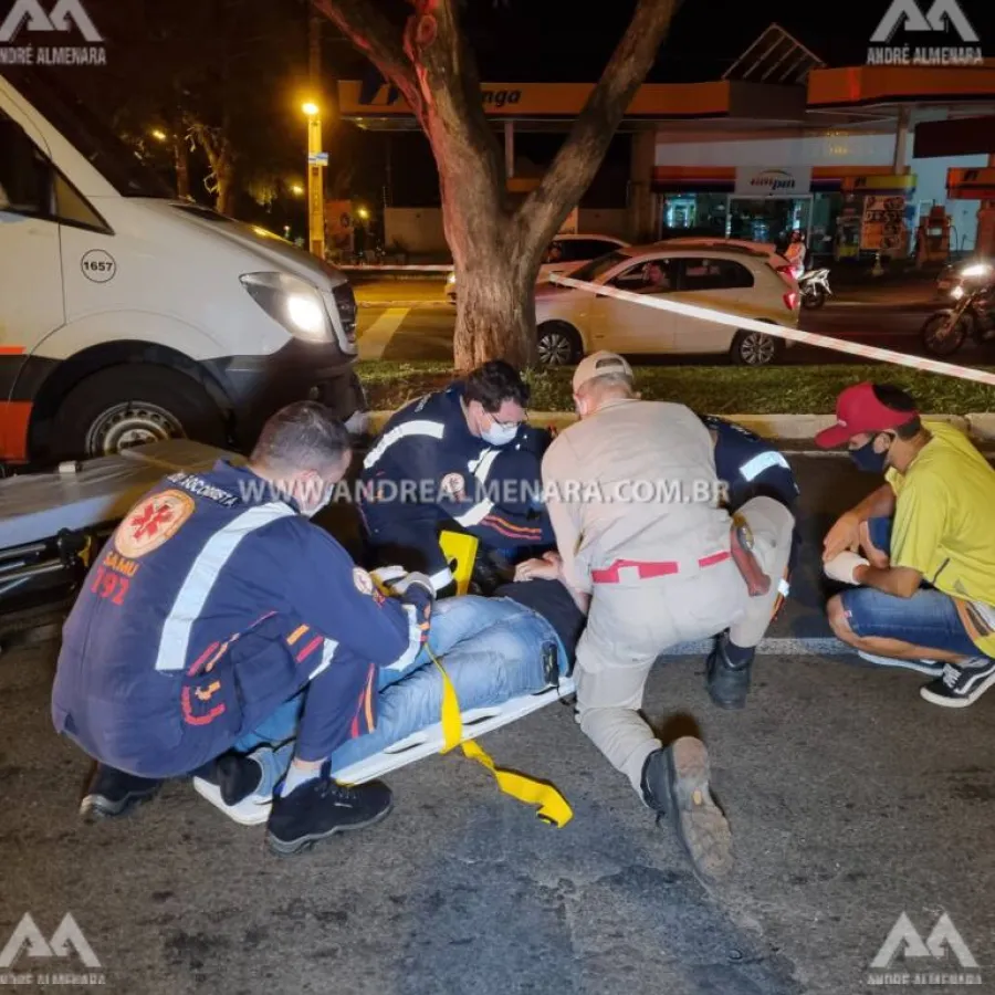 Homem que pedia esmola em semáforo é intubado ao ser atropelado por moto