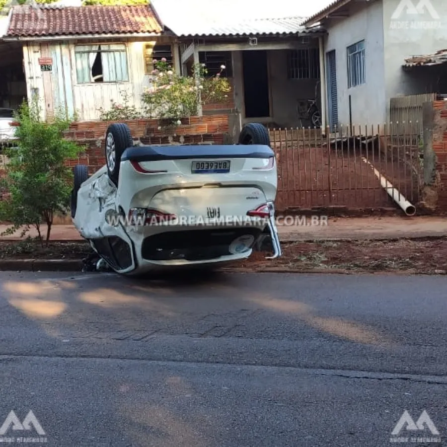 Colisão entre dois veículos deixa um capotado no Jardim Alvorada