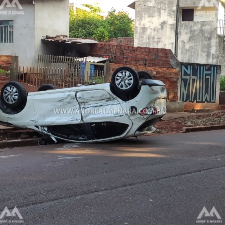 Colisão entre dois veículos deixa um capotado no Jardim Alvorada