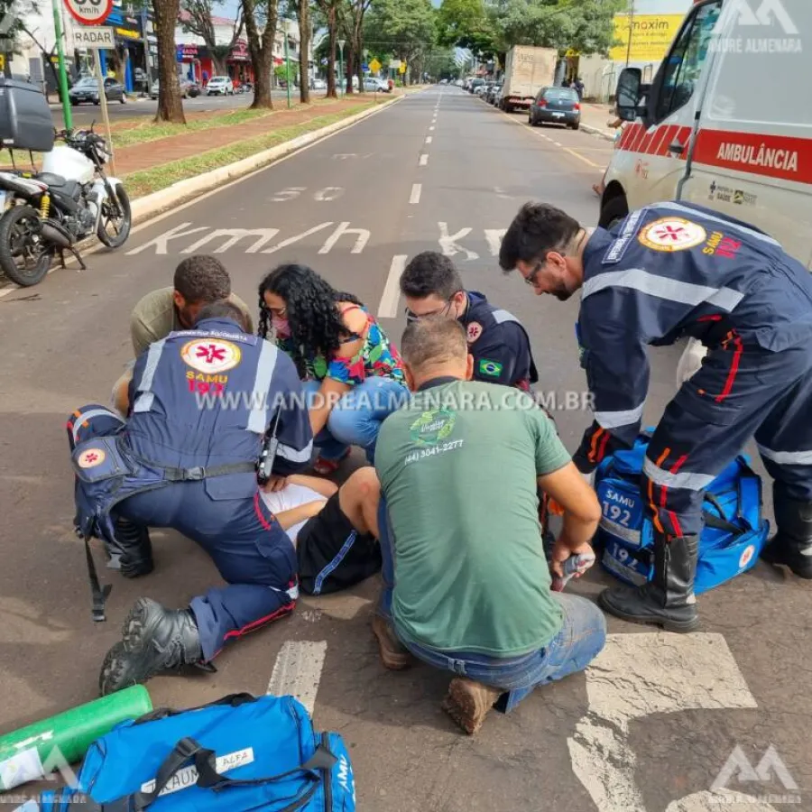 Criança sofre lesão gravíssima em perna após ser atropelada por moto na faixa de pedestre