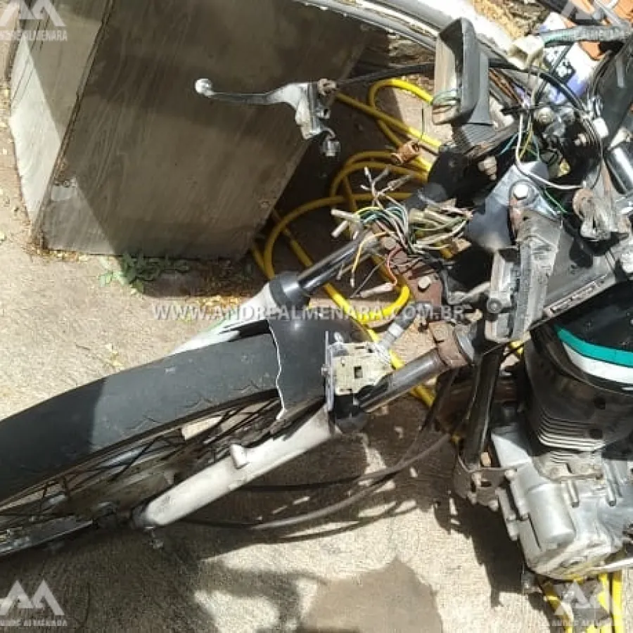 Batida entre camionete e moto no Parque Hortência deixa dois jovens feridos