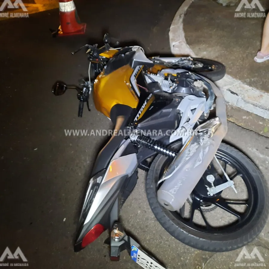 Motociclista de 22 anos é entubado ao sofrer acidente no centro de Maringá.