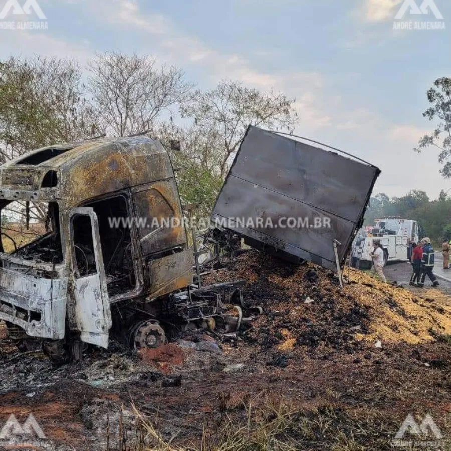 Mãe e filha morrem de acidente na rodovia BR-376 em Paranavaí.