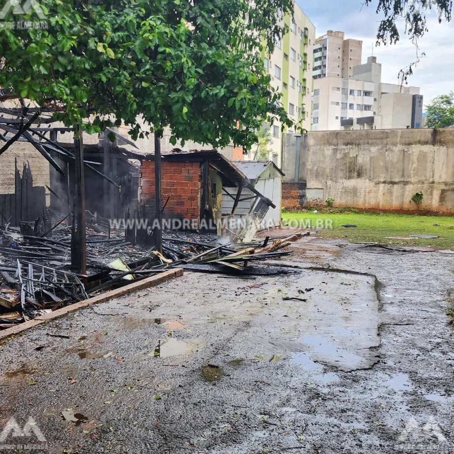 Morre no hospital outra vítima do incêndio da rua Tietê na zona 7