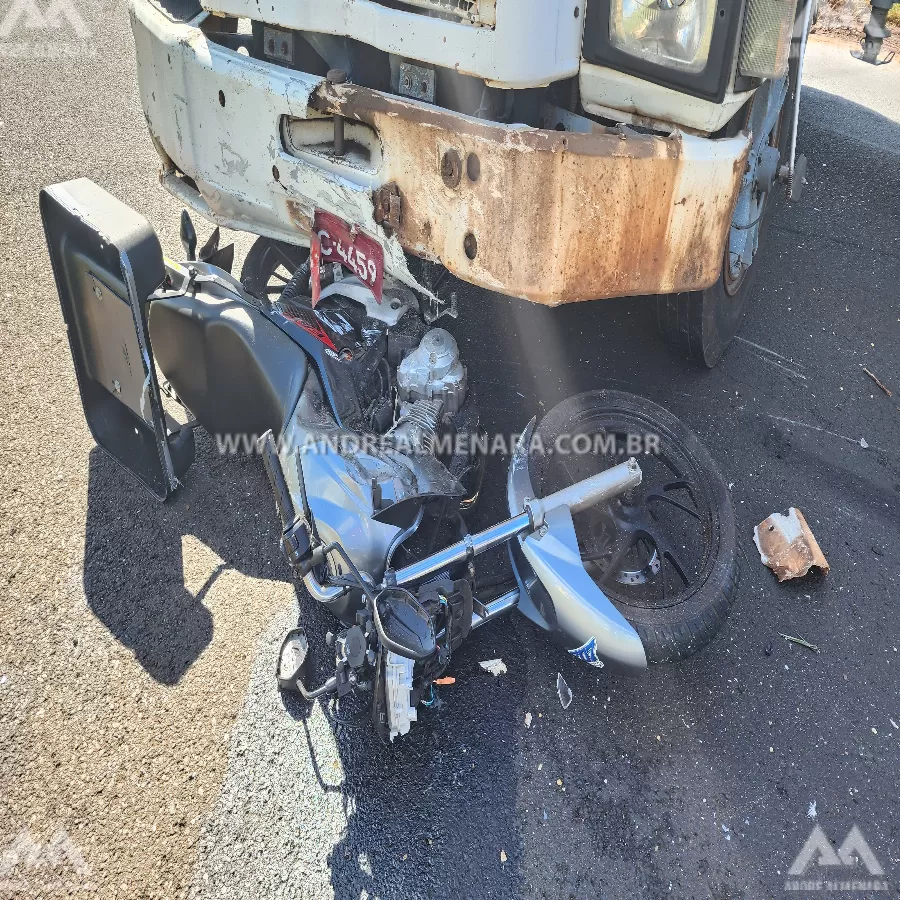 Motoboy sofre ferimentos graves ao se envolver em acidente com carreta na rodovia 317 em Maringá