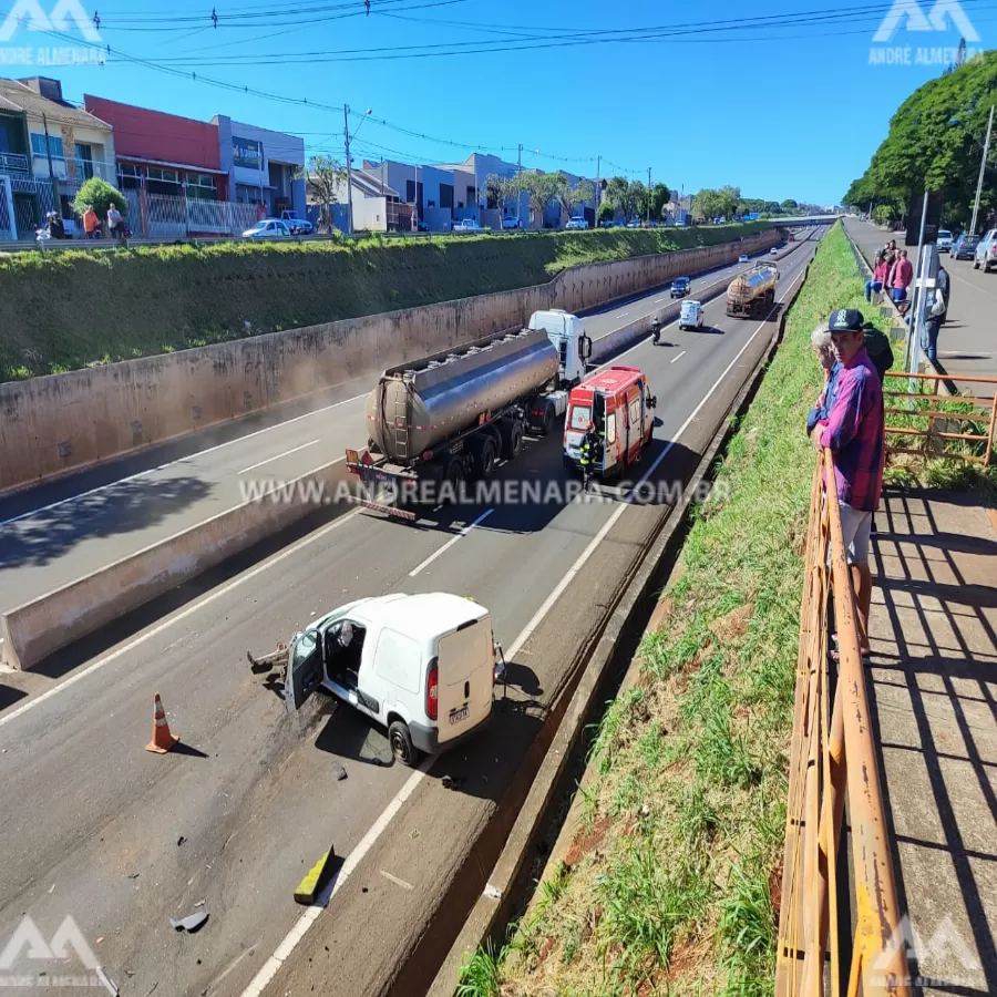 Motorista é resgatado pelos bombeiros após sofrer acidente no Contorno Norte