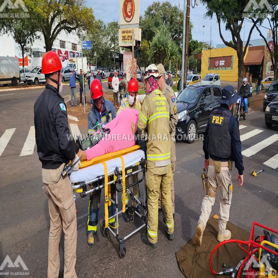 Gestante de 8 meses sofre acidente na Avenida Colombo em Maringá