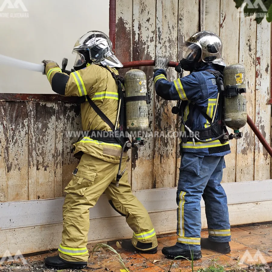 Corpo de Bombeiros localiza corpo de mulher durante atendimento de incêndio em residência