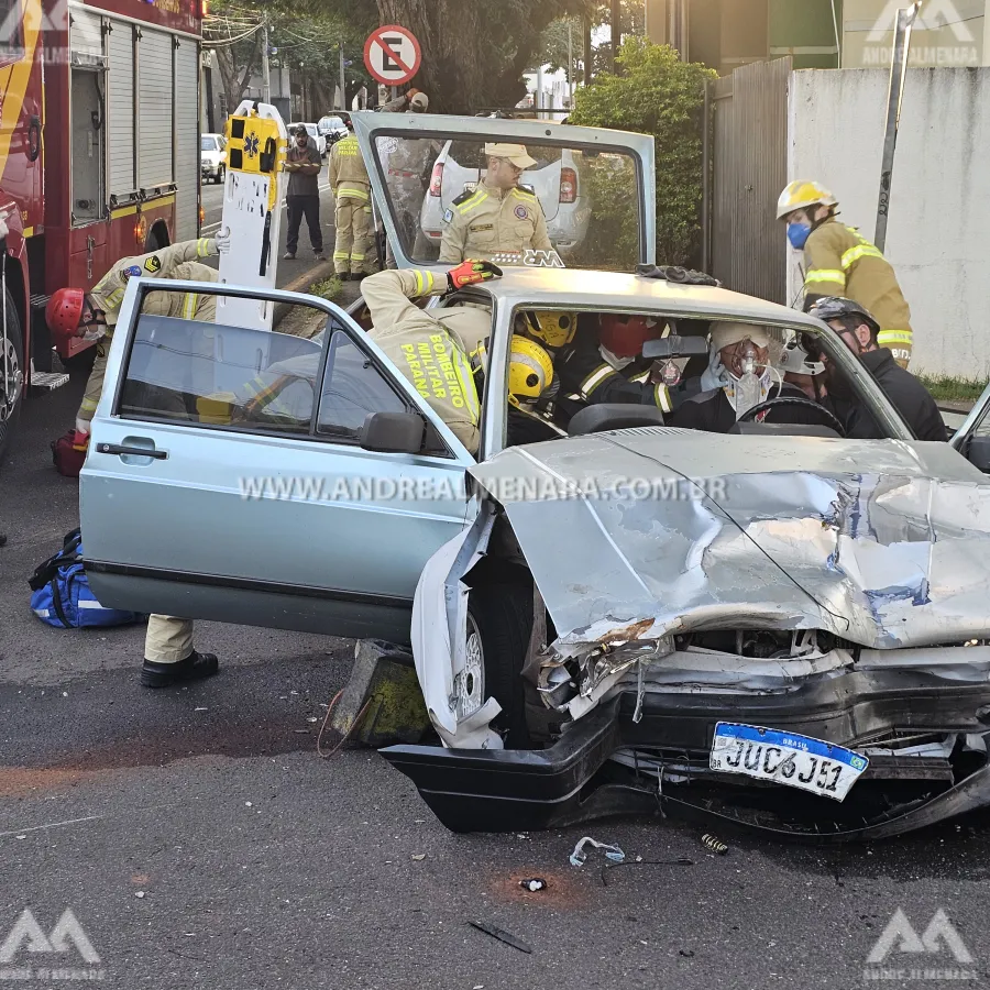 Motorista cruza preferencial e causa acidente na zona 5