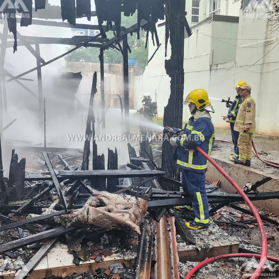 Homem que matou três pessoas incendiadas em Maringá é condenado