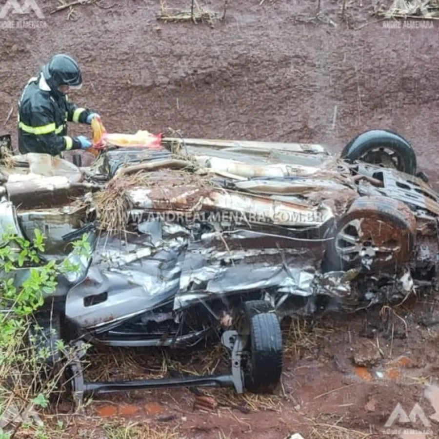 Colisão frontal mata família de Mandaguaçu na rodovia BR-369