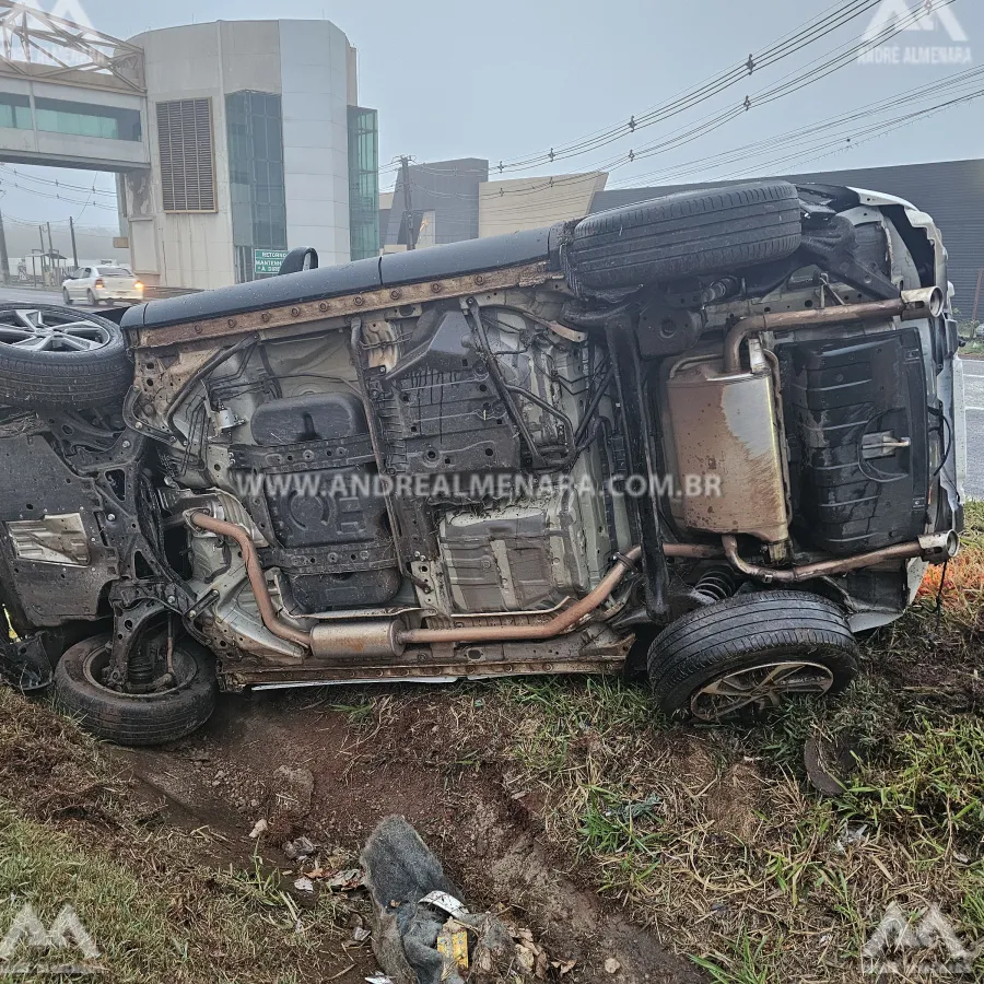 Acidente na rodovia 317 deixa veículos destruídos