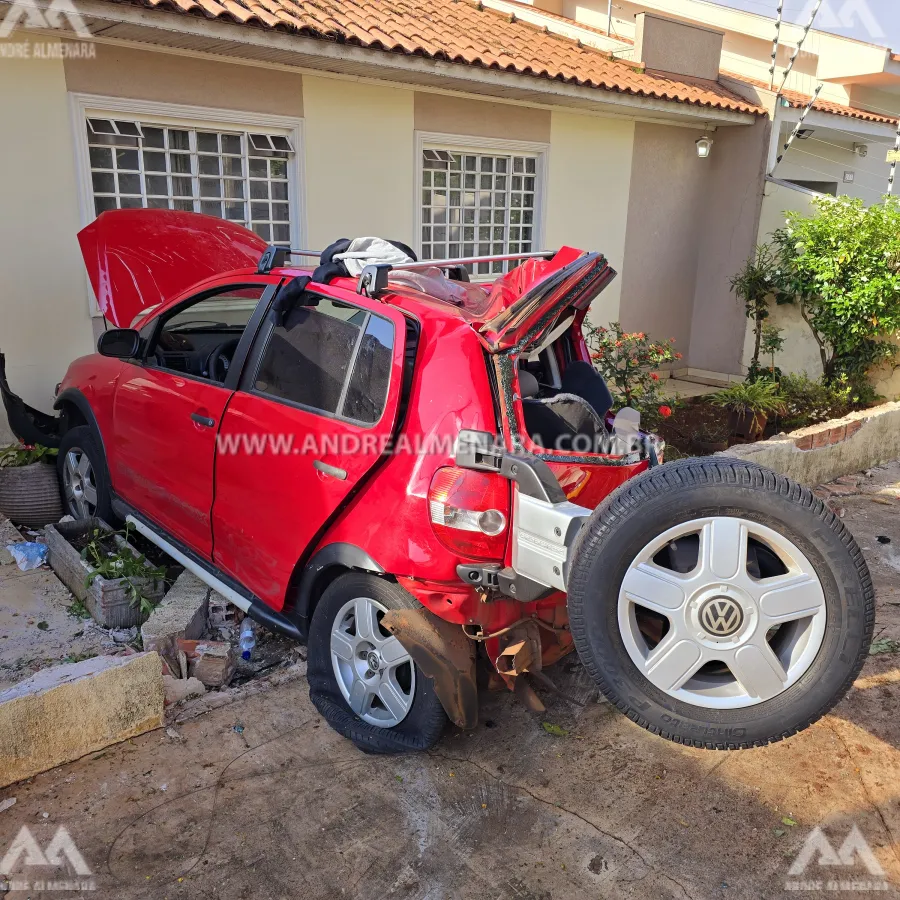 Motorista embriagado e sem habilitação invade casa causando enorme destruição