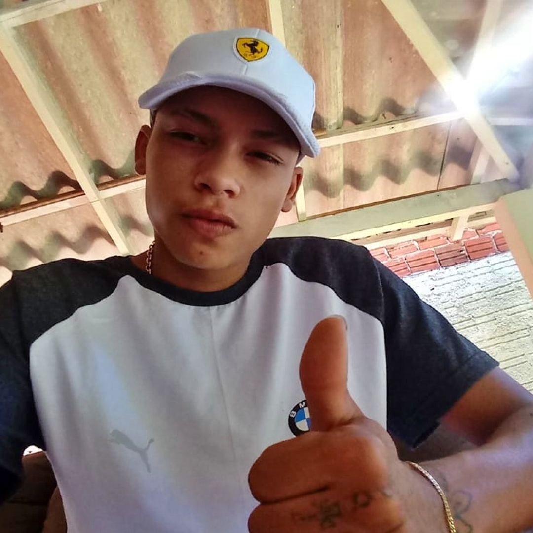 Polícia localiza carro queimado de um jovem de Mandaguari que está desaparecido