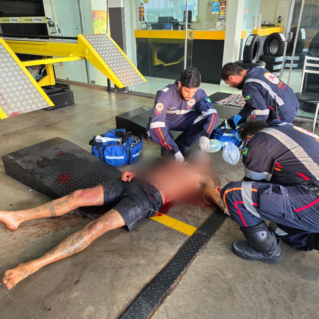 Homem é entubado após ser esfaqueado no pescoço em Maringá