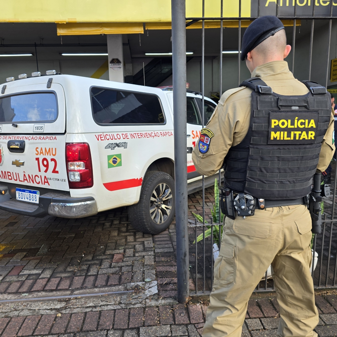 Homem é entubado após ser esfaqueado no pescoço em Maringá