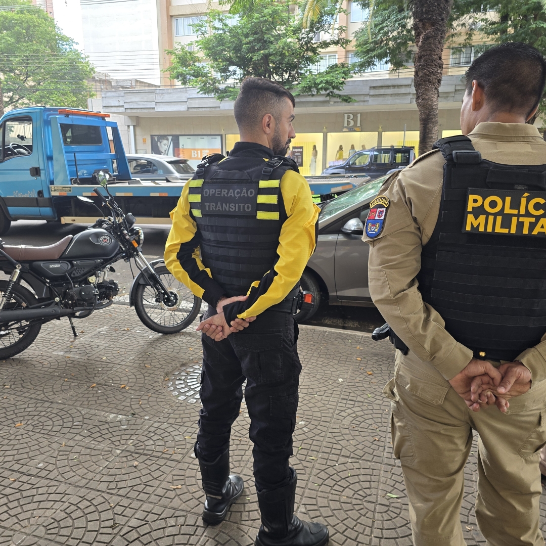 Moto que se envolveu em acidente no centro de Maringá era furtada