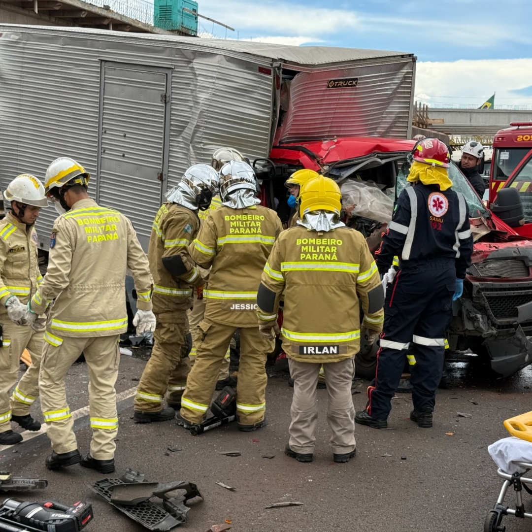 Motorista de carreta provoca acidente gravíssimo na rodovia de Sarandi