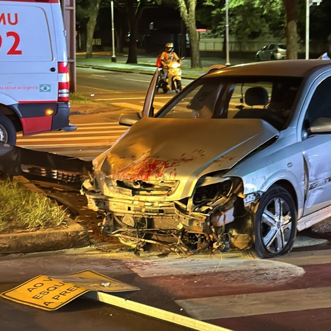 Motorista com sinais de embriaguez causa acidente grave em Maringá