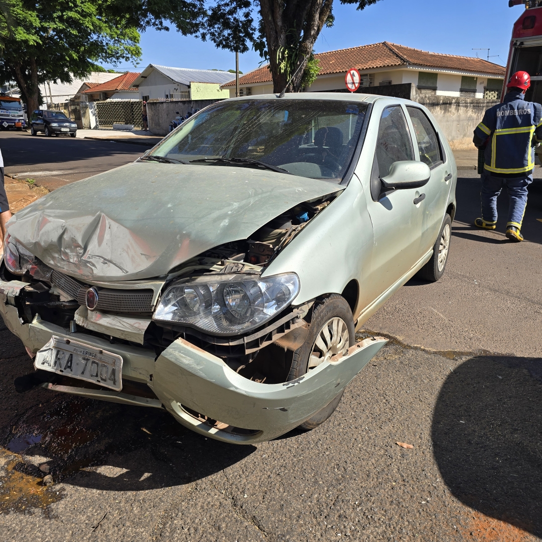 Homem cruza preferencial e causa acidente grave no Jardim Alvorada