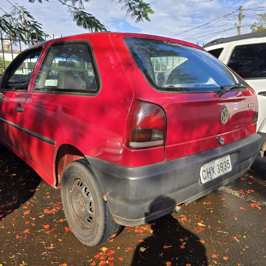 Bandidos invadem casa, furtam carro de policial penal e são presos pela Guarda Municipal