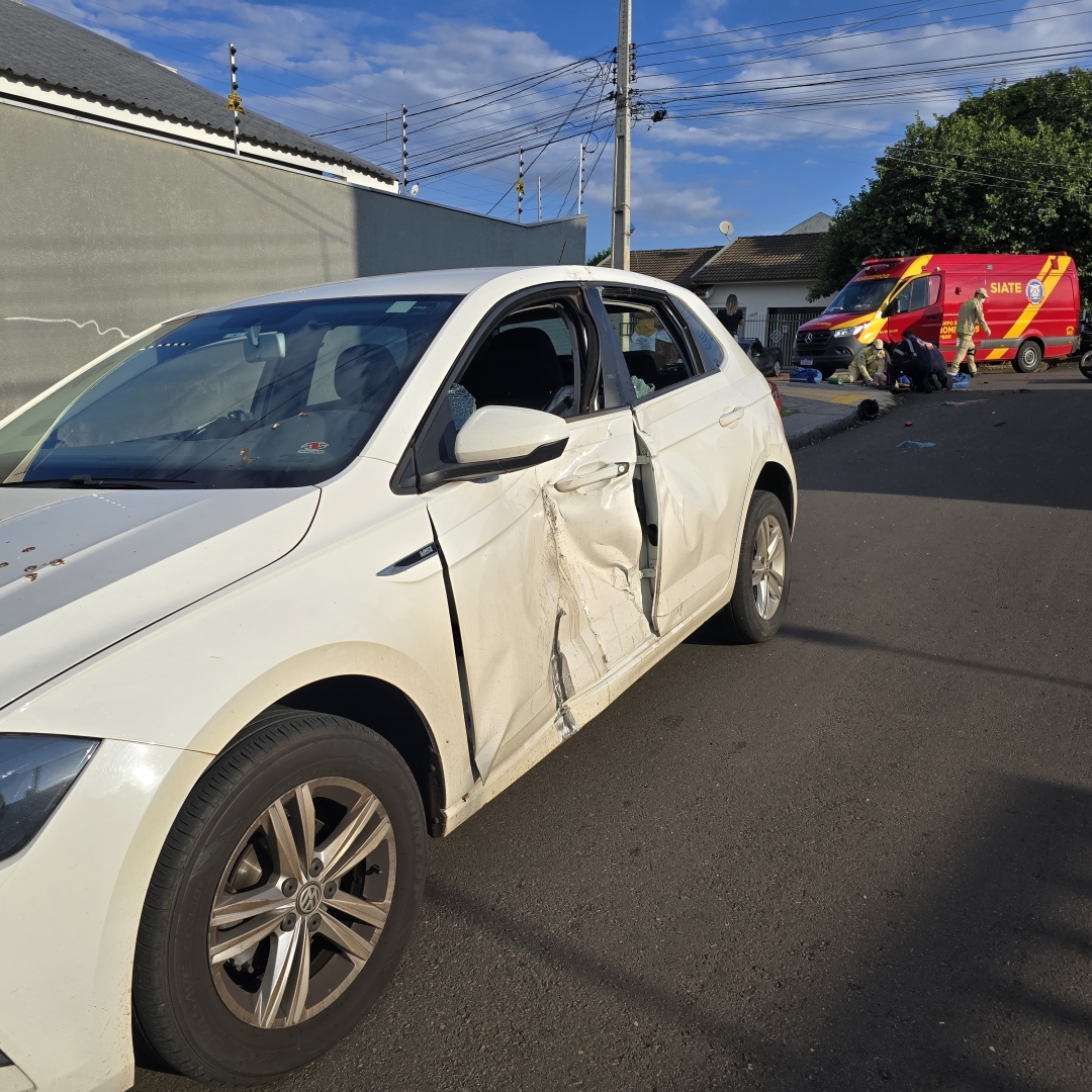 Motociclista de 22 anos é entubado após sofrer acidente gravíssimo no Jardim Santa Helena