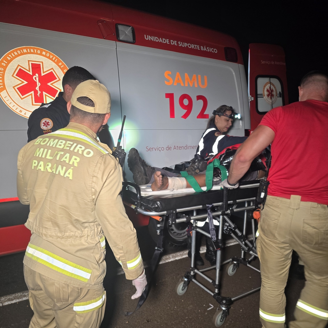 Homem se fere gravemente ao ser atropelado por carro na rodovia