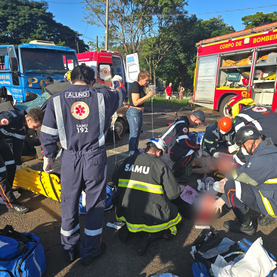 Mulher que morreu em acidente no Contorno Sul é identificada