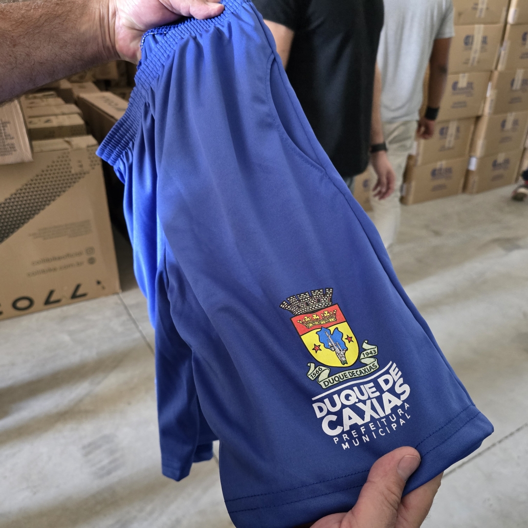 Delegacia de Estelionato de Maringá descobre galpão que escondia carga de bicicletas e uniformes escolares