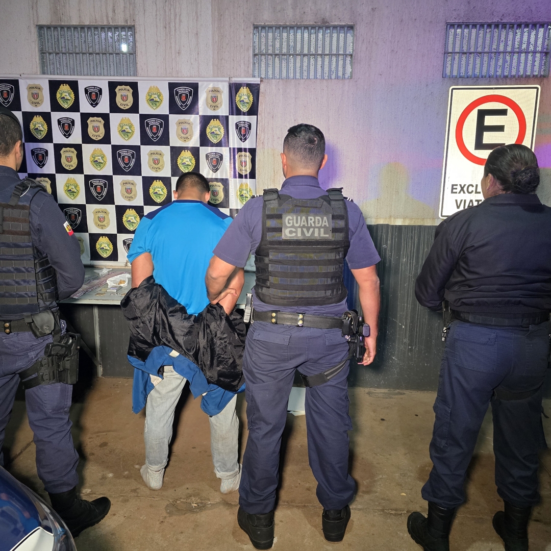 Traficante que agia no centro de Maringá é preso pela Guarda Municipal