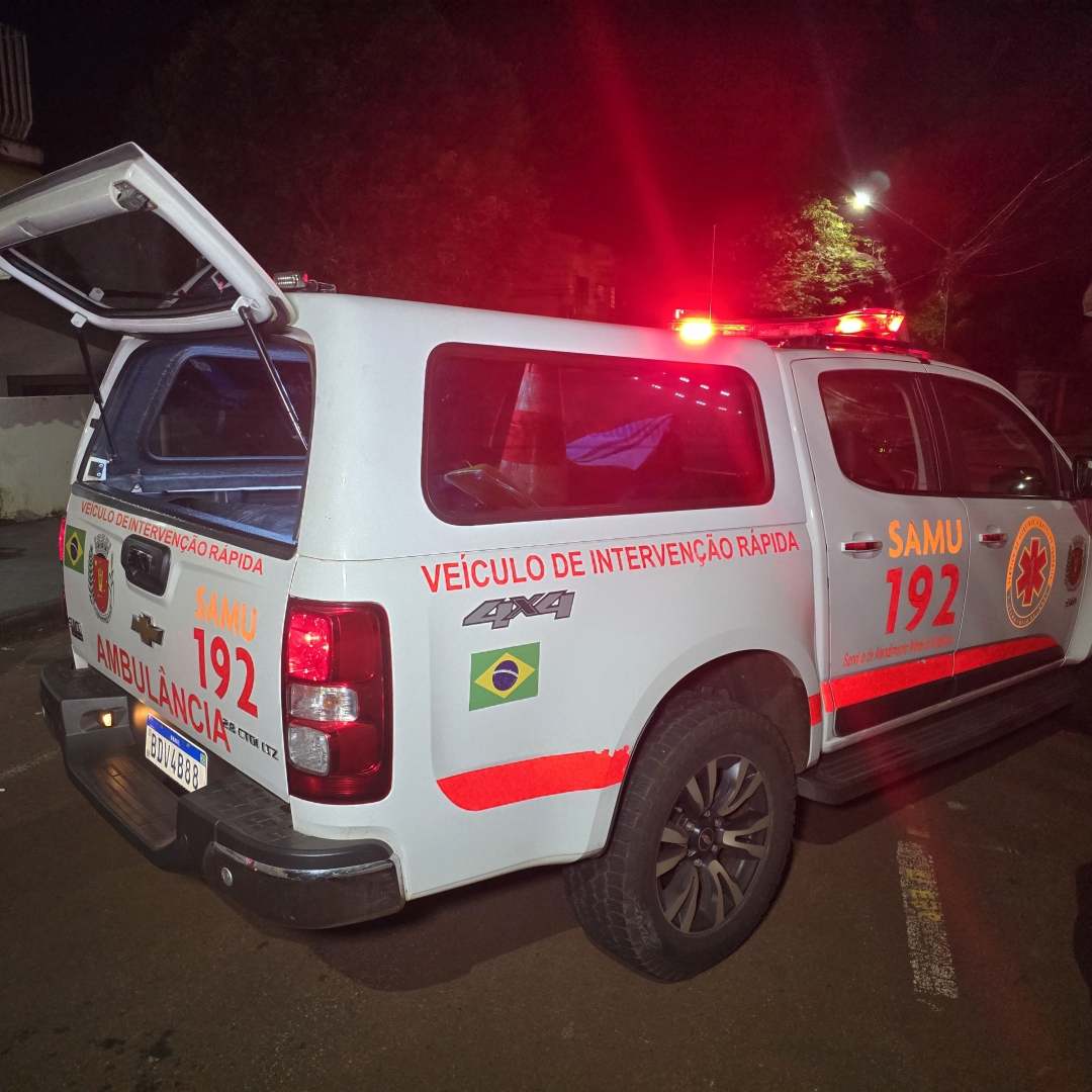 Motociclista é intubado após batida entre duas motos na Vila Esperança