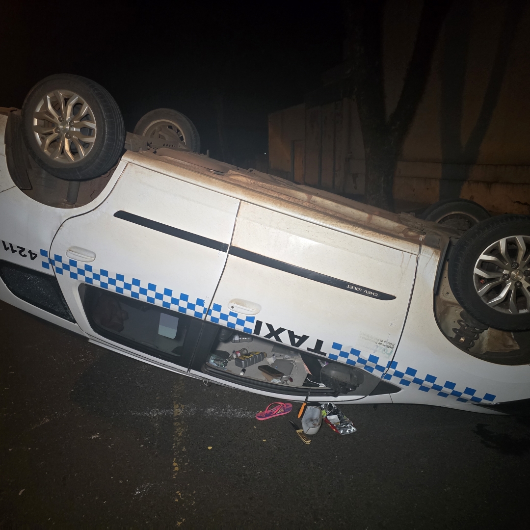 Taxista de Foz do Iguaçu causa acidente na cidade de Maringá
