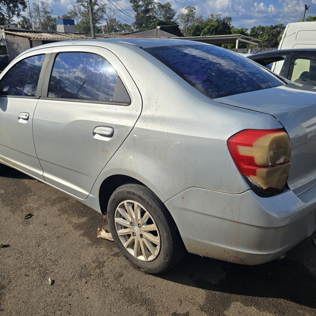 Casal que agiu com violência para roubar carro é preso pela Guarda Municipal
