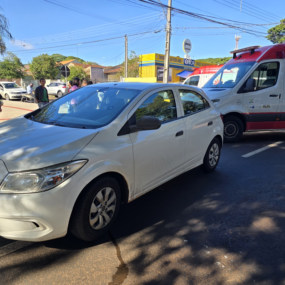 Idosa de 77 anos é intubada após ser atropelada por carro na Avenida Tuiuti