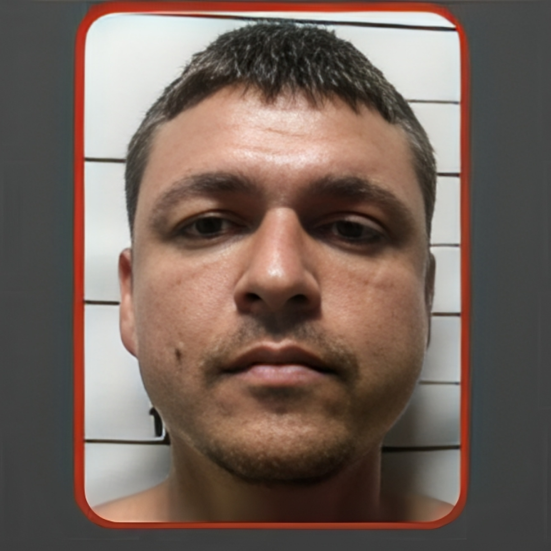 Bandido que fugiu da cadeia e levou viatura da polícia e armas é morto em confronto em Sarandi