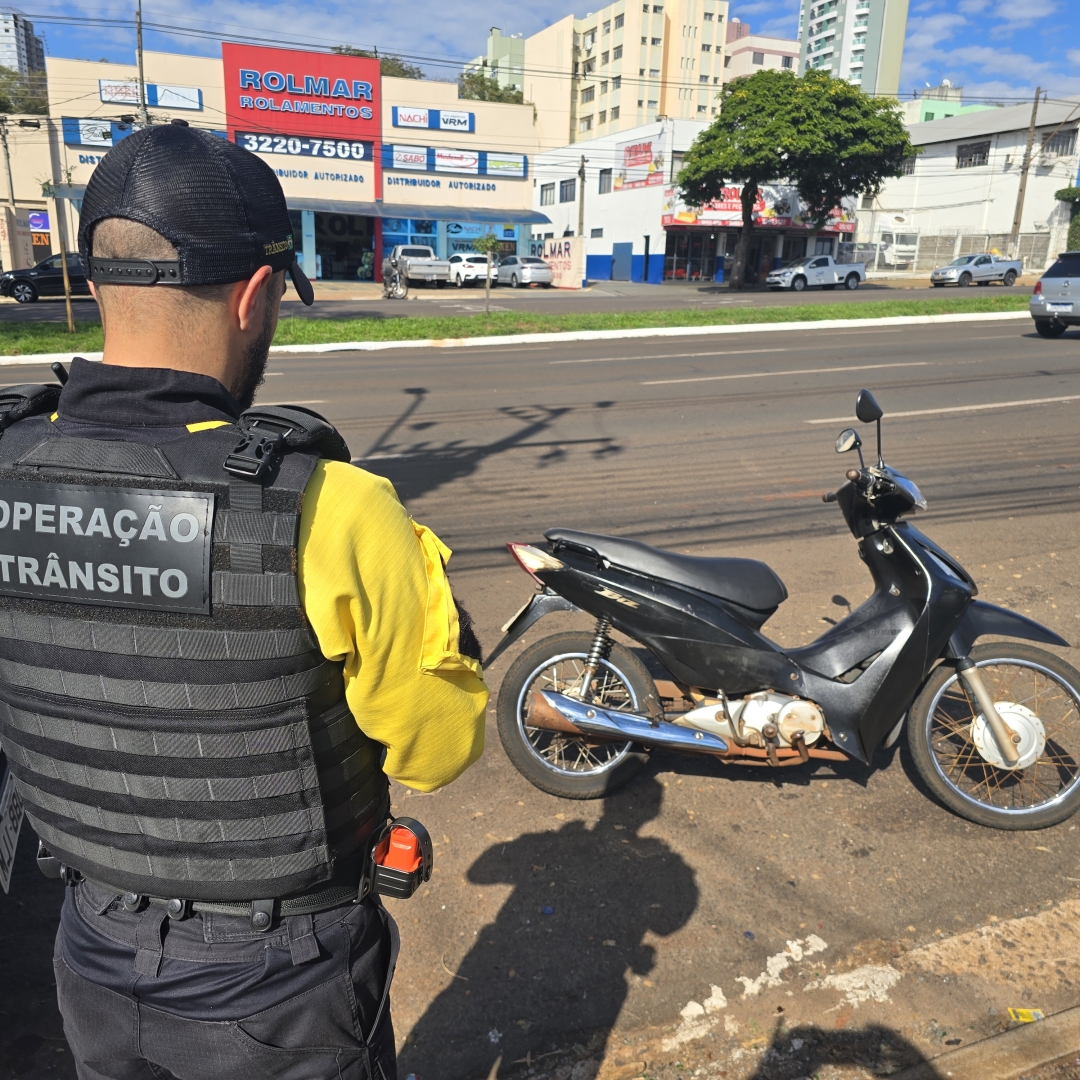 Motoneta com quase R$ 220 mil em débitos é apreendida pela Semob