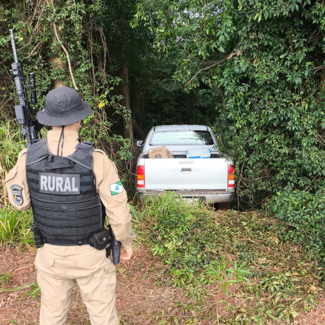 PM do 32º Batalhão de Sarandi apreende caminhonete furtada e pistola 9mm após tentativa de homicídio
