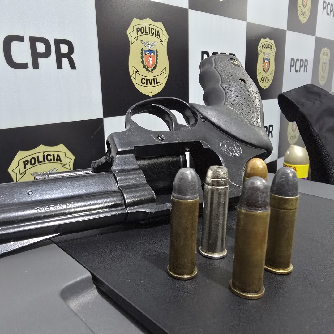 Irmãos envolvidos em homicídios são presos com arma de fogo em Paiçandu