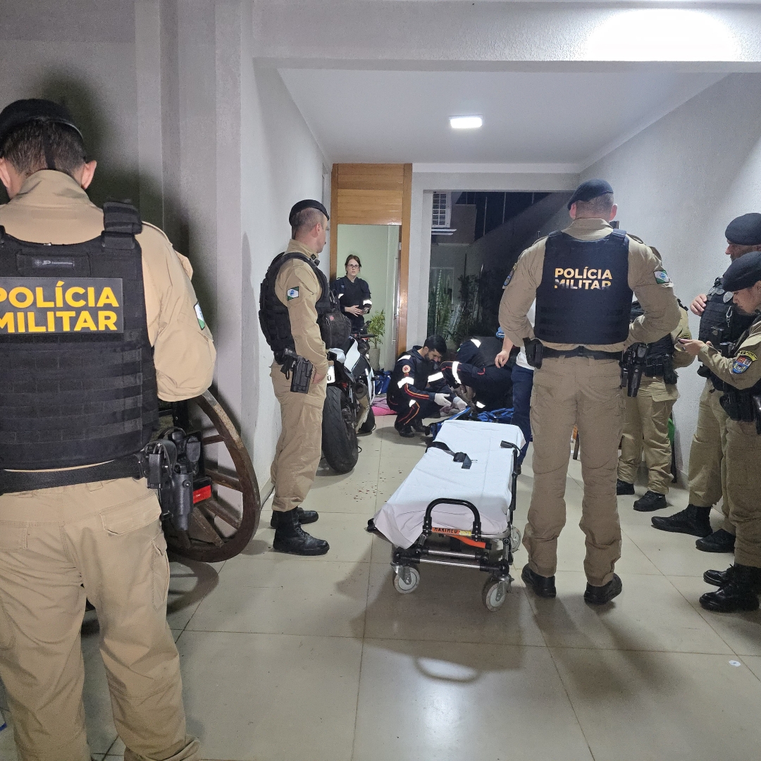 Mulher é ferida por tiros durante tentativa de roubo em Maringá