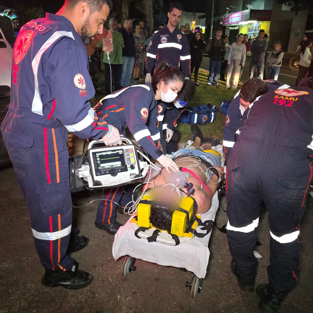 Adolescente que sofreu acidente de moto na Avenida das Palmeiras morre no hospital