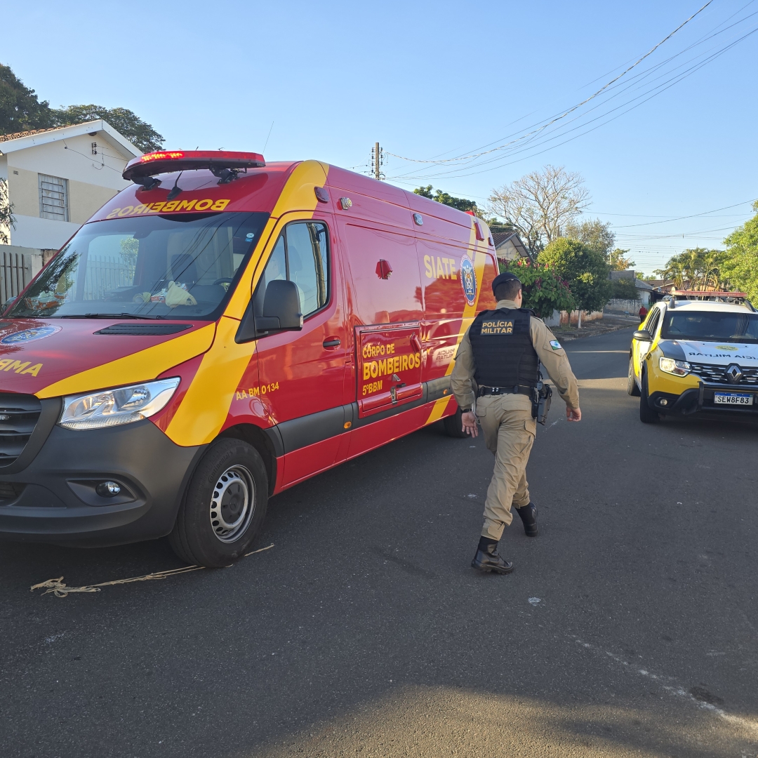 Ex-marido invade casa e desfere facada na mulher na frente dos filhos