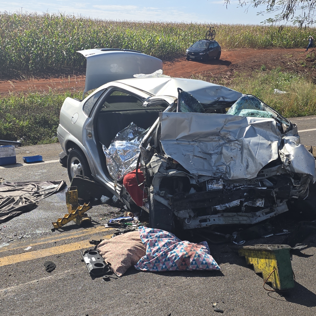 Família que morreu na rodovia de Doutor Camargo é identificada