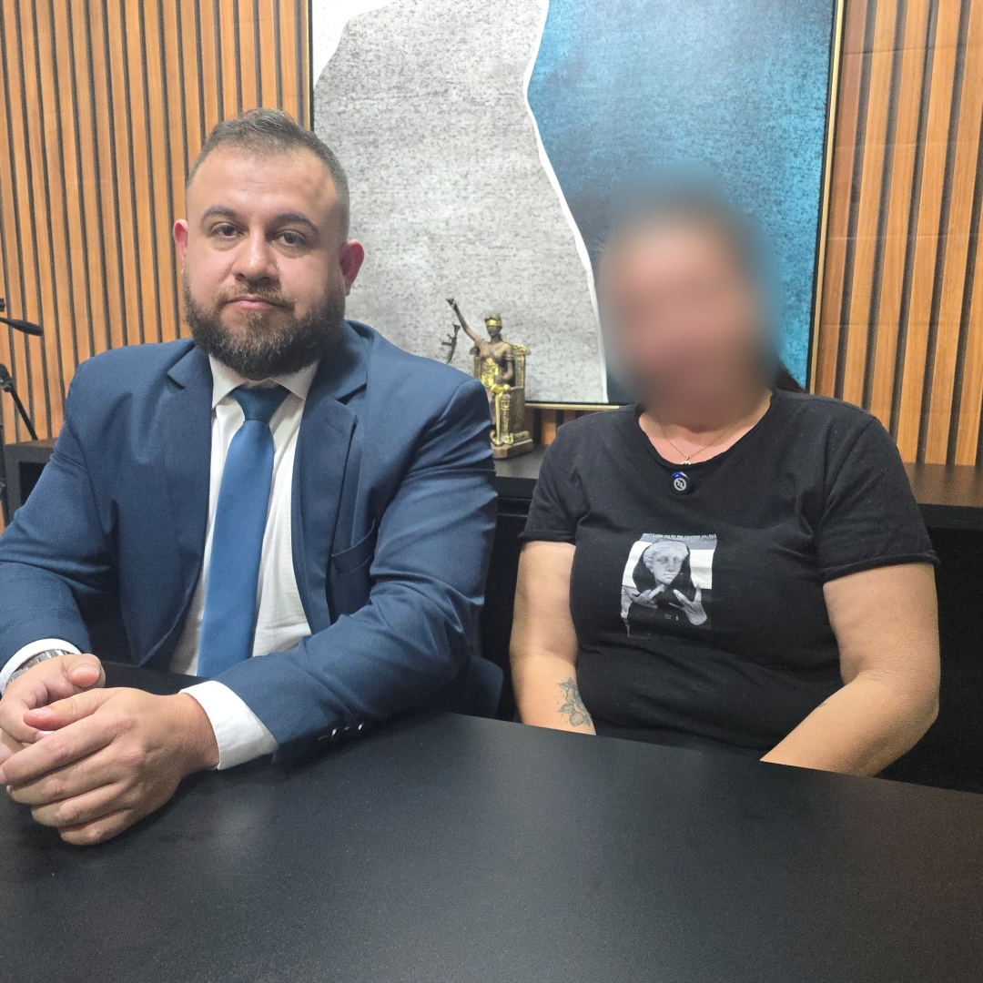 Mulher chama a polícia após ser acusada de furtar produto em supermercado de Maringá 