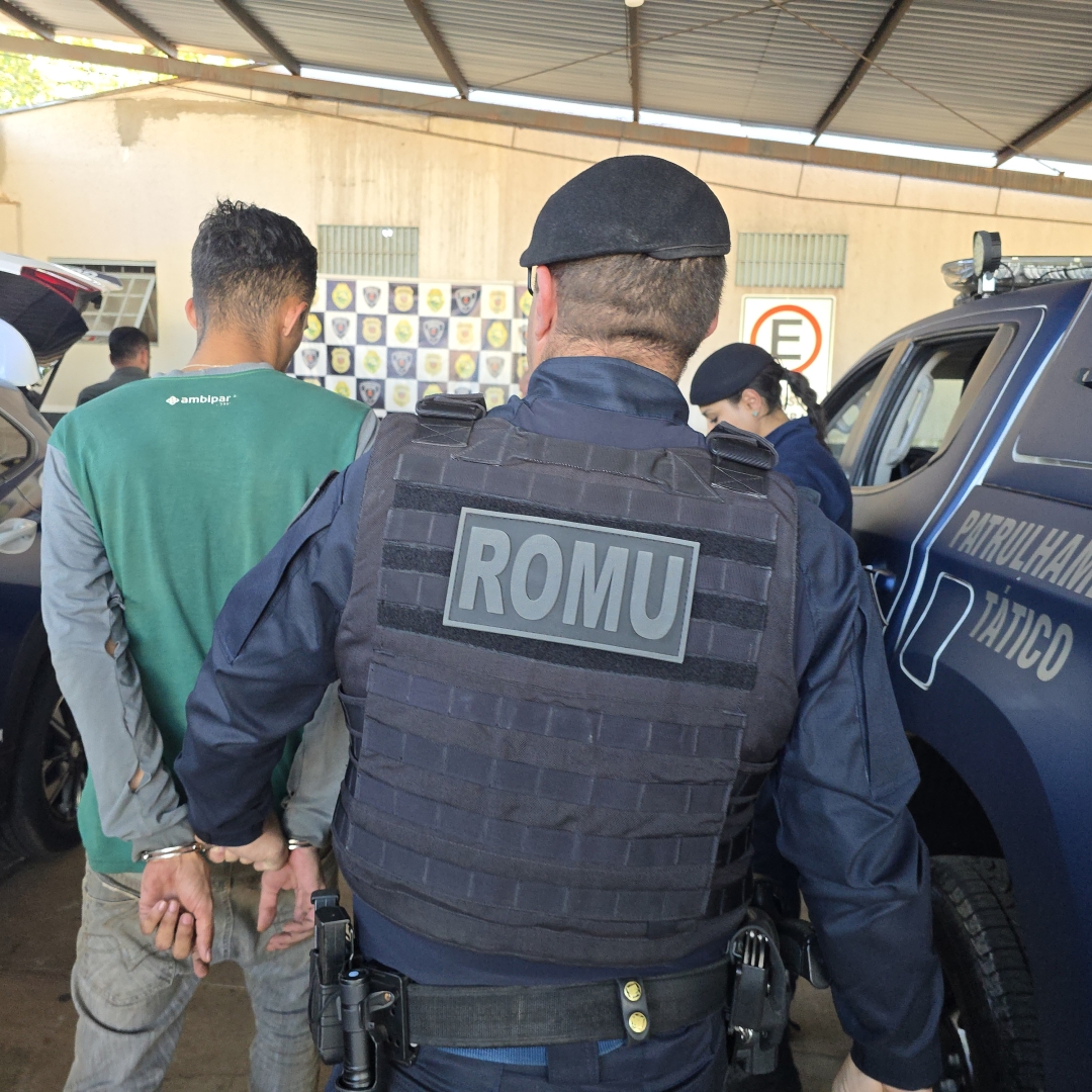 Presos do regime semiaberto transformam escola municipal desativada em centro de distribuição de drogas